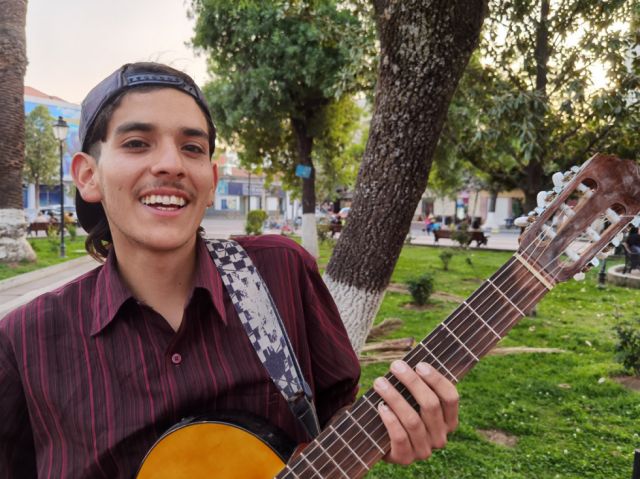 Tomás Sinchi Llampu Flores Barreiro
