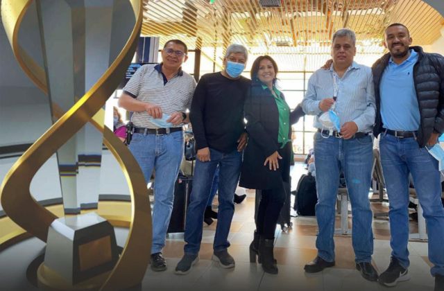 Los médicos tarijeños que recibieron el premio al mérito profesional en salud