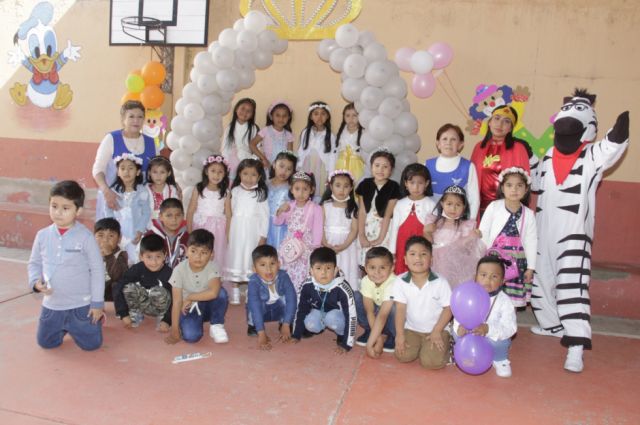 San Luis 2do B con la profe Sonia