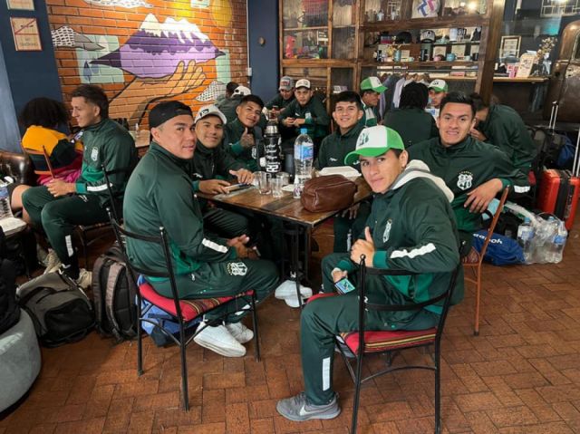 Atlético Bermejo igualó con Fatic en El Alto y avanzó a octavos como líder