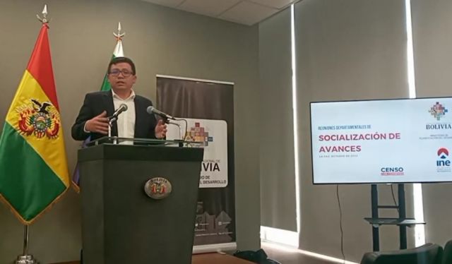 Cusicanqui aguarda que representantes de Santa Cruz reflexionen y acudan al diálogo del 11 de octubre
