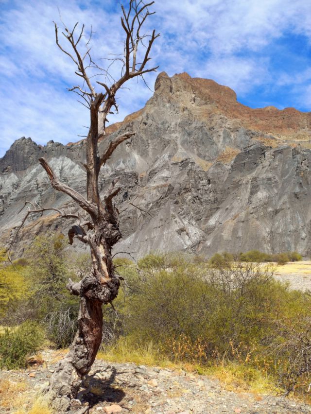 Una vista de la Montaña Sipi