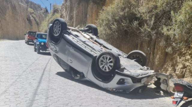 Salud de ministro Lima es estable tras su accidente, el cinturón de seguridad lo protegió