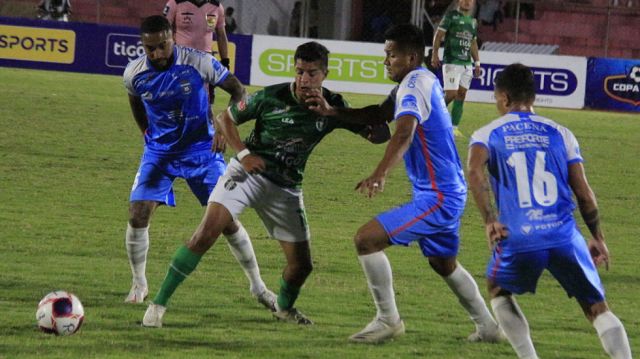 Real Tomayapo recibe a Blooming en el IV Centenario 