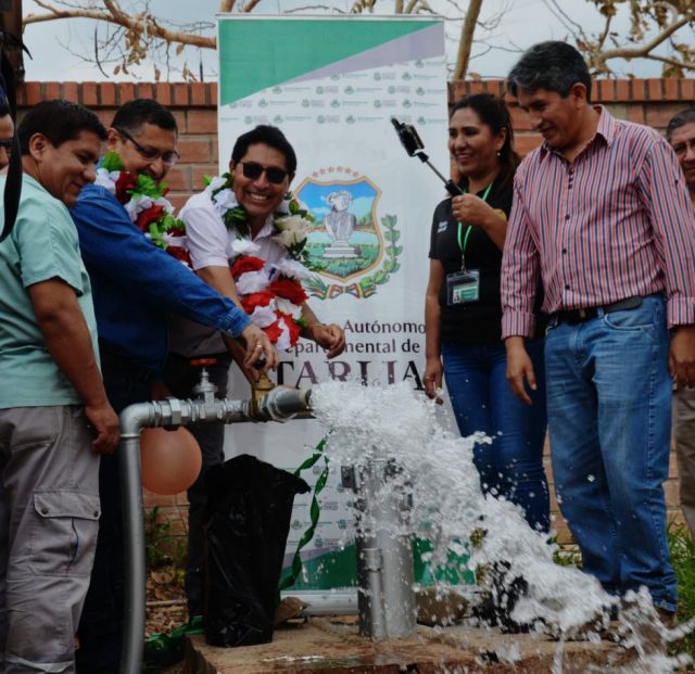Gobernación de Tarija entrega equipamiento y pozo de agua al hospital Virgen de Chaguaya