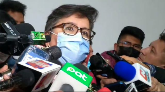 Ministra de Trabajo dice que no corresponde descuentos a trabajadores por el paro cruceño