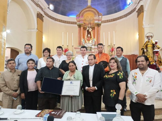 Posesionan al Comité de la Fiesta Grande en medio de polémica