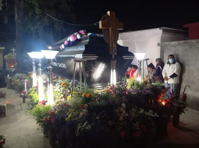 Tierra Sacra
