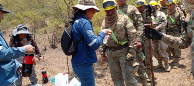 Brigadistas que colaboraron en la sofocación del incendio