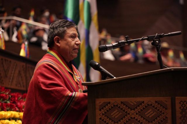 Choquehuanca cuestiona a las redes sociales e insta a luchar contra la "recolonización 2.0"