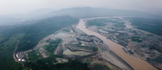 El saqueo del oro boliviano: Empresas chinas se esconden tras las cooperativas mineras