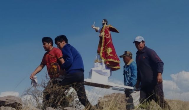 “Cristo del cielo, agua Tatay”, clama la gente en los cerros de Betanzos