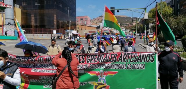 Gremiales de Bolivia anuncian movilizaciones desde el jueves por respeto a su sector y una ley del Censo