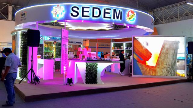 El atractivo stand del SEDEM.