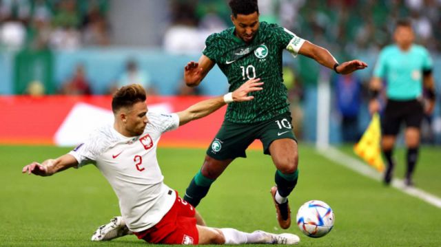 Polonia vence 2-0 a Arabia Saudita y lidera el grupo de Argentina y México