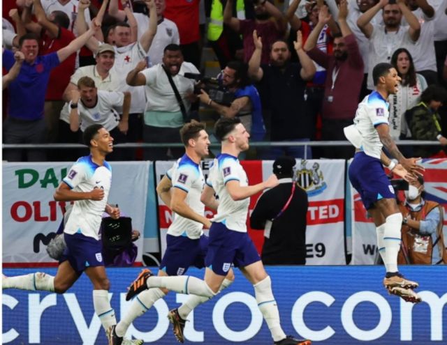 Inglaterra aplasta a Gales (0-3) y se postula como una de las favoritas al Mundial