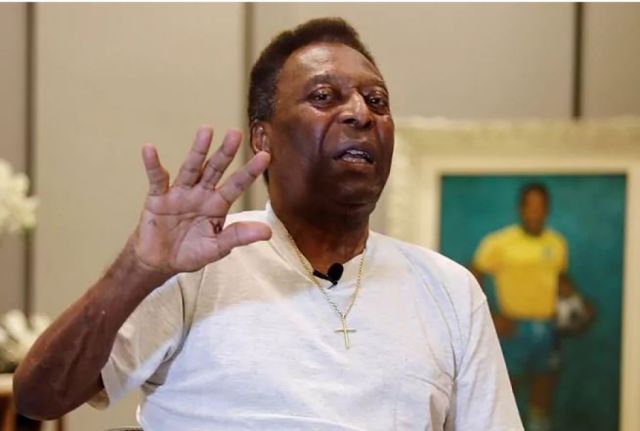 Pelé fue hospitalizado de manera inesperada en São Paulo