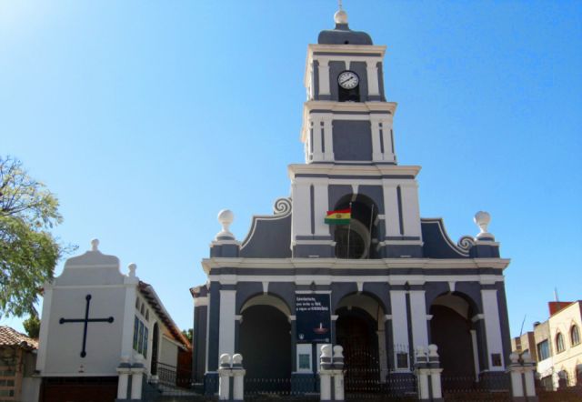 Manifestación de apoyo a las víctimas en Salta