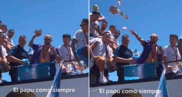 Papu Gómez lanza dinero a los argentinos desde el autobús de la selección