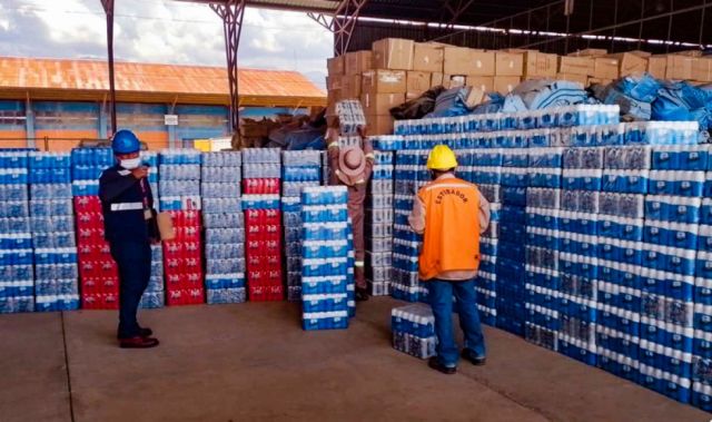 Aduana allana vivienda y encuentra 29 toneladas de bebidas alcohólicas