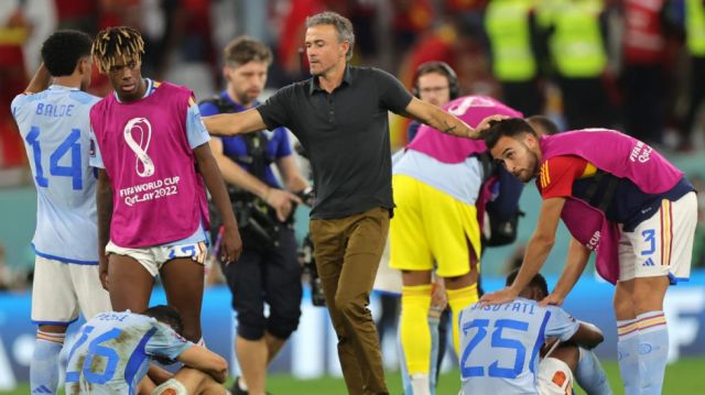 ESPAÑA, PARA OLVIDAR: Los campeones de 2010 hace tiempo que deben cambiar el panfleto de juego y así quedó patente en Qatar, donde golear a Costa Rica en la primera jornada no fue 