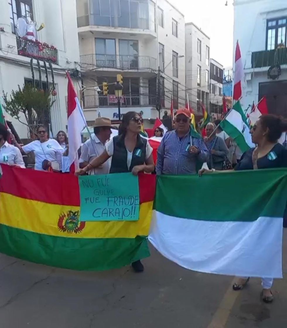 En Tarija se realiza la marcha convocada por el Comité Cívico 