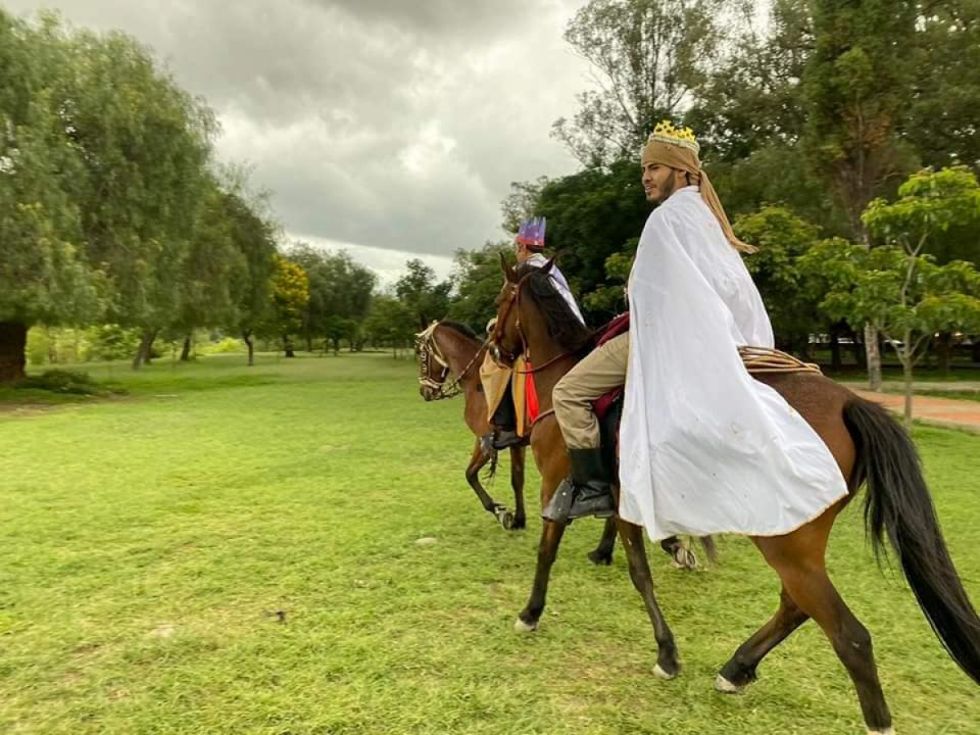 Cabalgata, adoraciones y peñas, la agenda cultural para este 6 de enero en Tarija