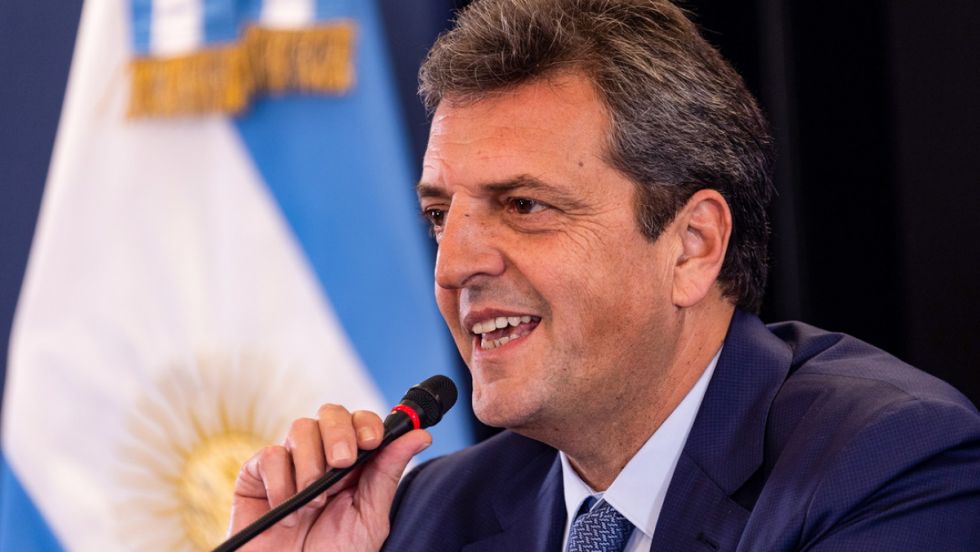 Argentina anuncia sorpresiva recompra de deuda externa