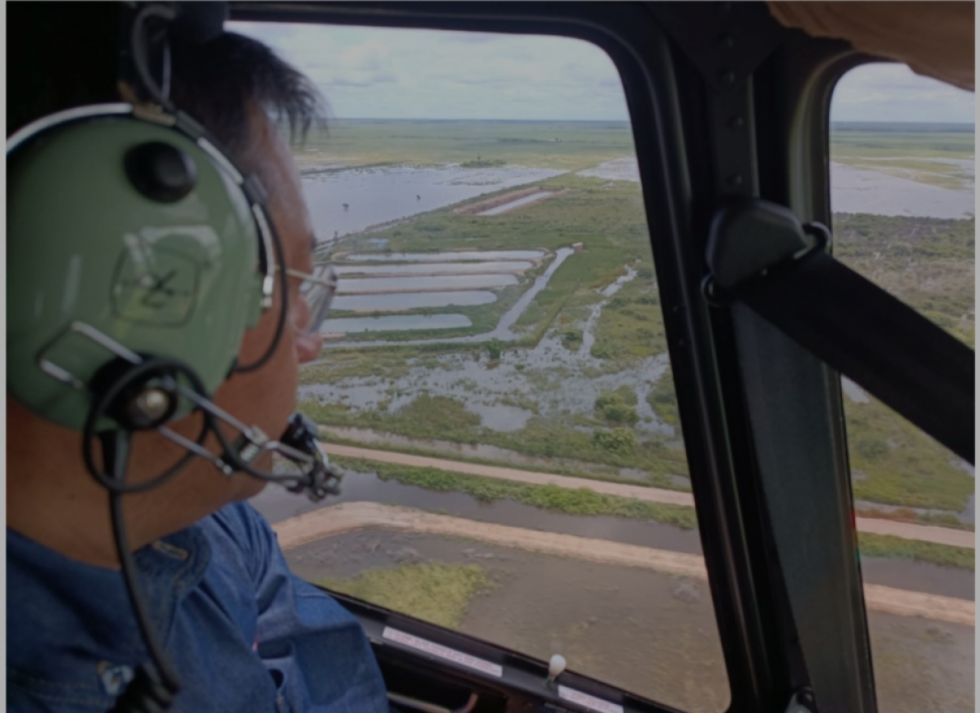 Presidente sobrevuela municipios afectados por las inundaciones