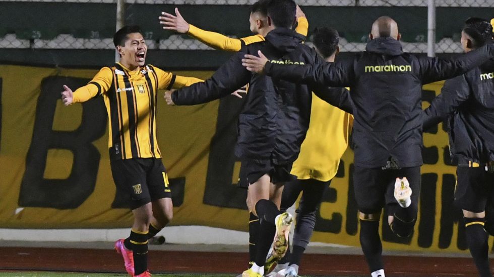 El partido de los tarijeños en el superclásico nacional 