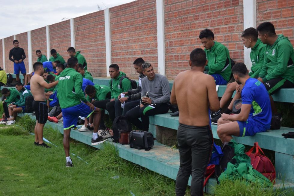 Real Tomayapo no se retira del mercado: los detalles del jugador extranjero que busca