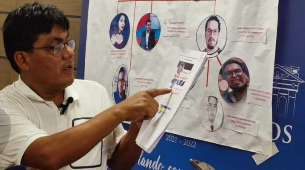 Dieron su número para servicios de compañía: Arce denuncia "mercenarios digitales" del Gobierno