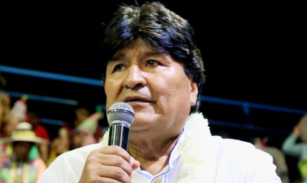 Evo anuncia petición de informe a Facebook, arremete contra autoridades y denuncia a ‘mercenarios digitales’
