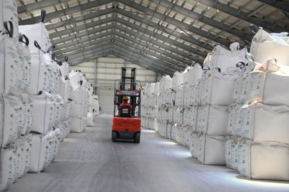 Bolivia ingresará a la producción industrial de carbonato de litio este año, destaca ministro
