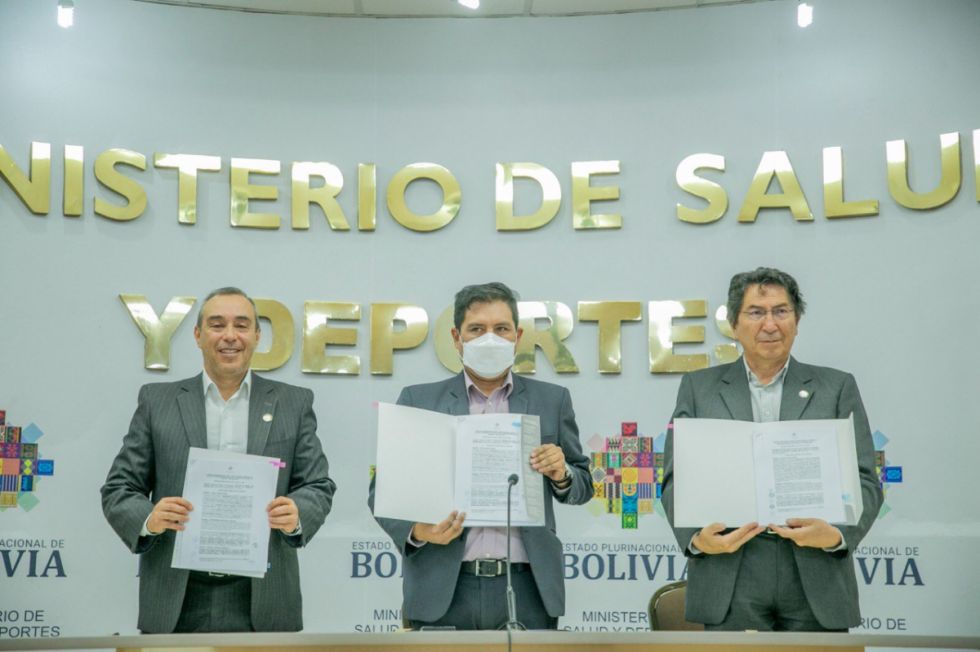 Salud invertirá más de Bs 4,1 millones en la internet para 118 municipios y garantizar atenciones médicas