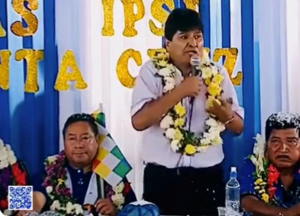 Diputado cuestiona a la familia presidencial