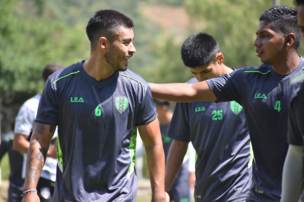 Juan Vita: “Jugamos contra uno de los equipos poderosos de Bolivia”