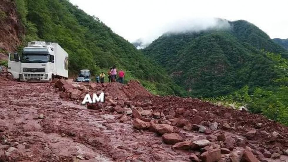 Derrumbe deja sin paso la ruta Tarija al Chaco