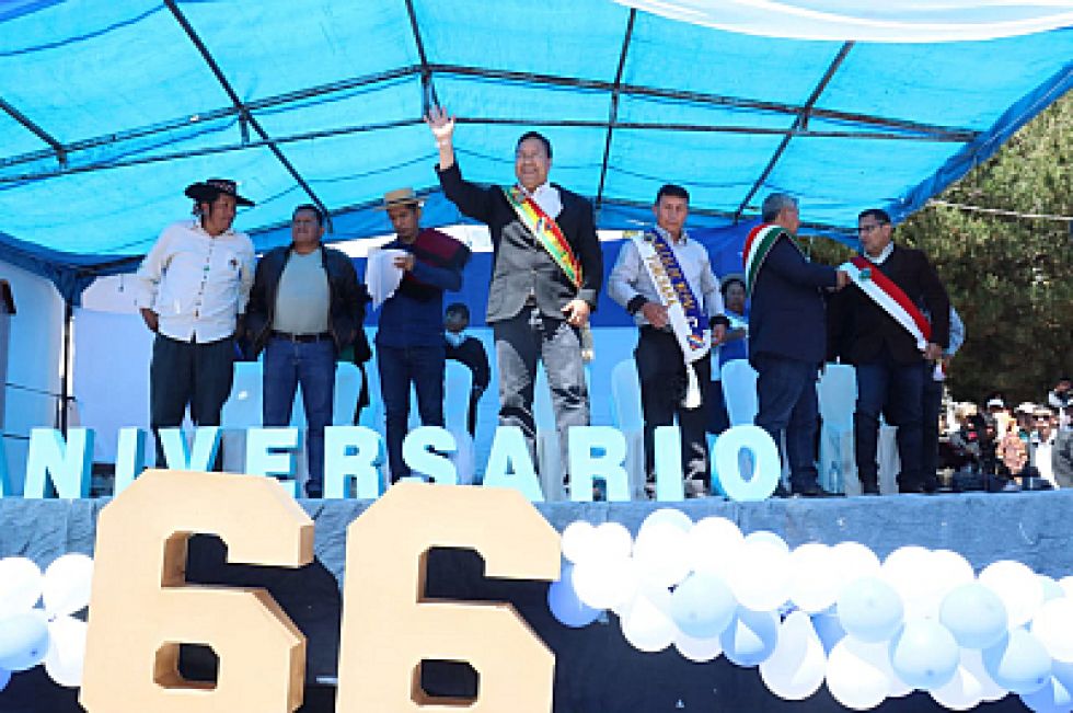 Presidente Arce celebra 66 años de Yunchará y anuncia construcción de una fábrica de vidrio en Tarija