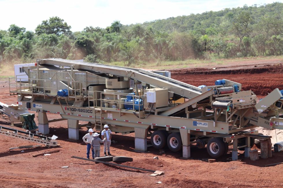 Nueva planta de hierro tiene 70% de avance en su montaje