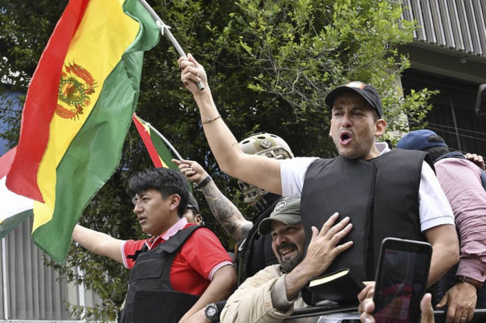 Golpe I: Amplían otros tres delitos más a Camacho