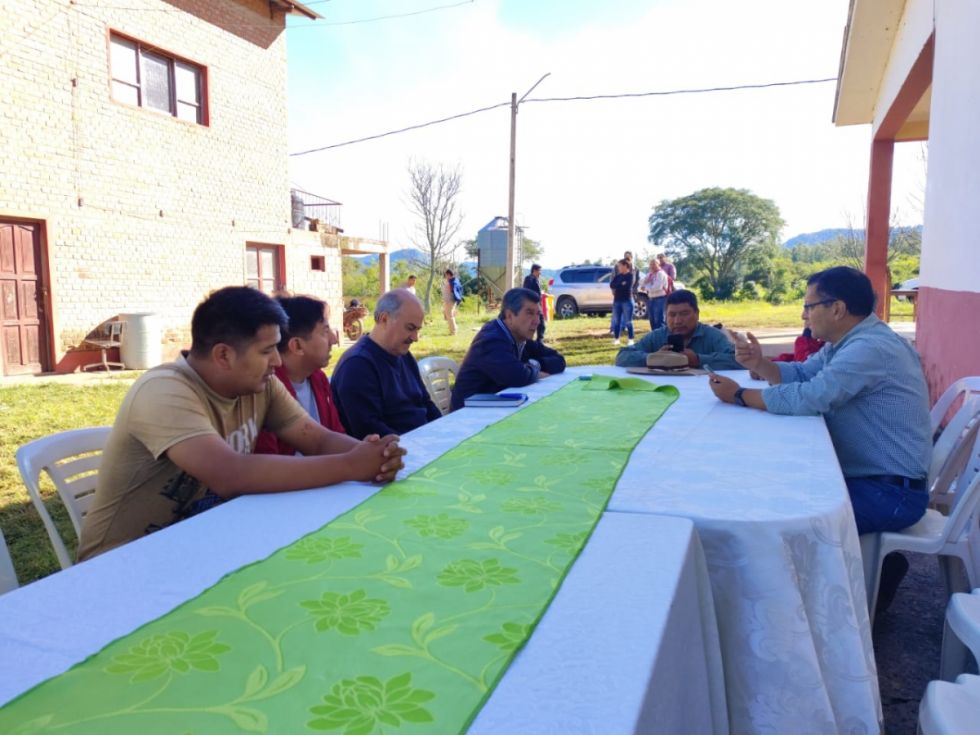 Gobernación y UAJMS acuerdan uso de predios de la Casa de La Mujer en Entre Ríos