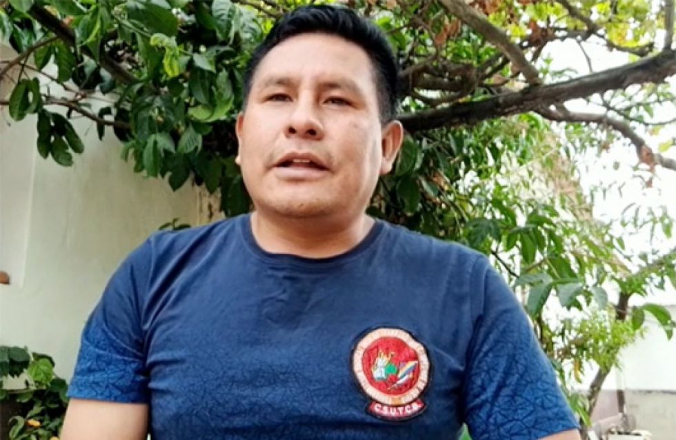 Dirigente pide investigar destino de siete vehículos donados por Arce a la Csutcb