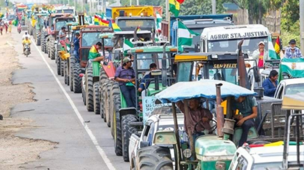"Tractorazo" reclama diésel para cosecha