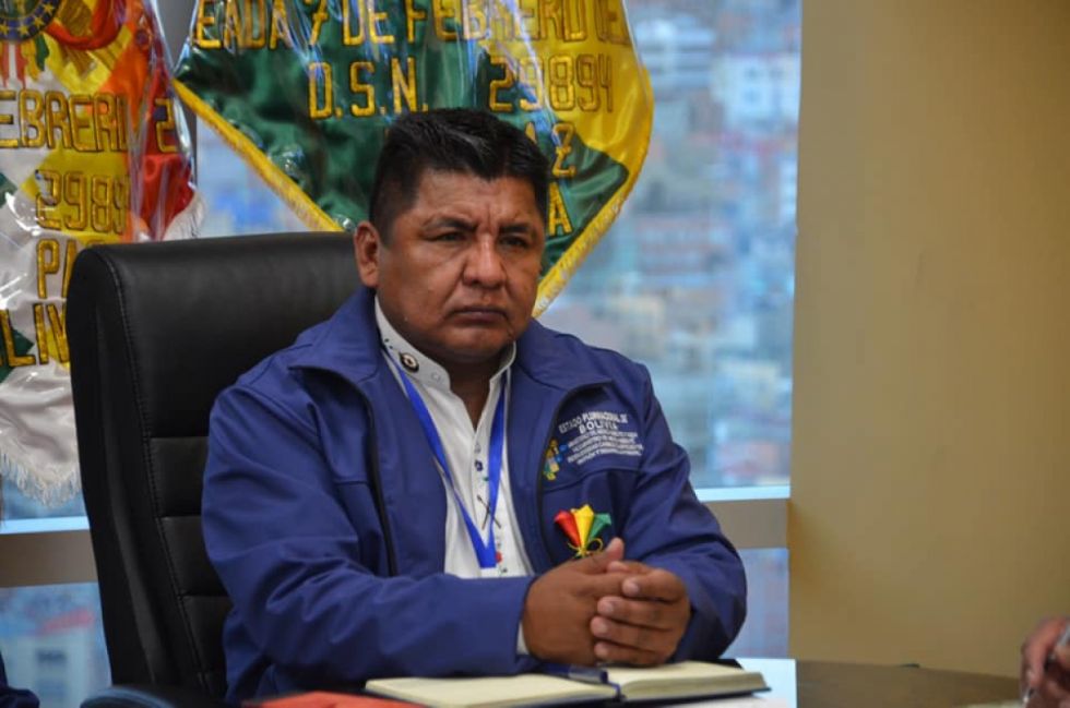 Ministro niega acusaciones de supuestas “coimas”