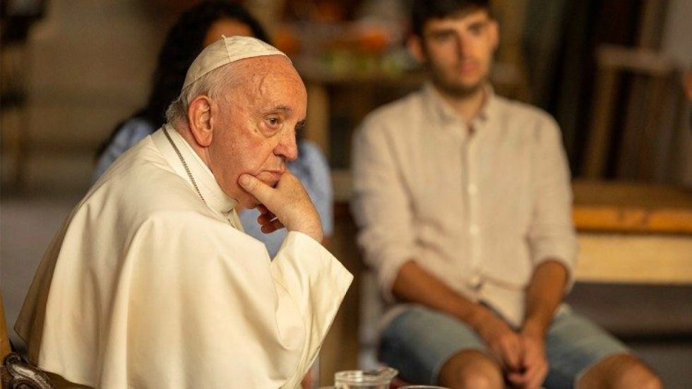 El papa Francisco retoma sus actividades un día después de cancelarlas por una fiebre