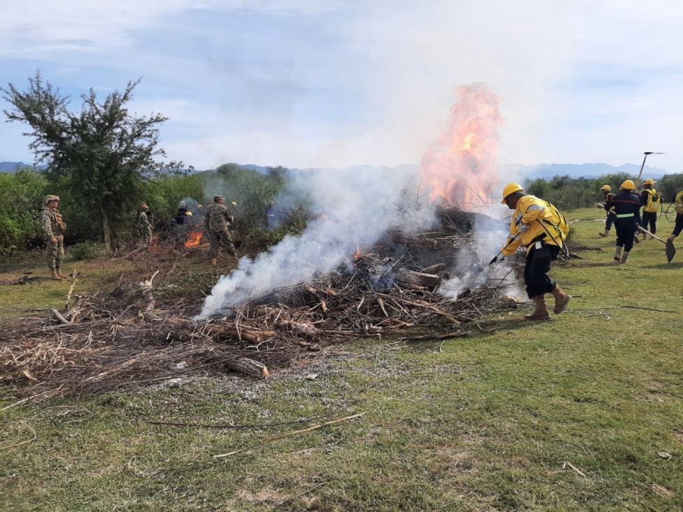 Ante el riesgo de incendios, en Tarija priorizan prevención
