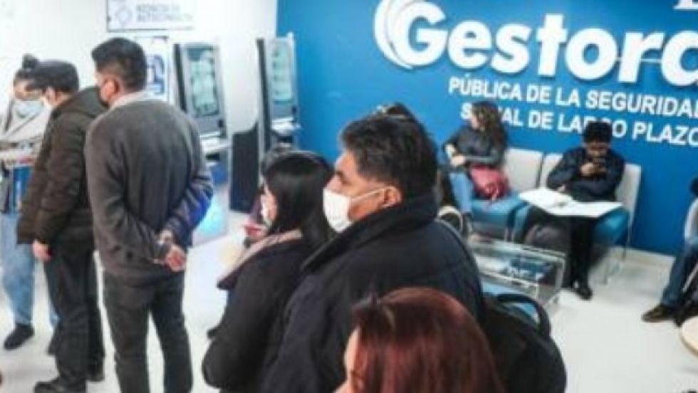 Reclamos en la Gestora: Durán culpa a las AFP's
