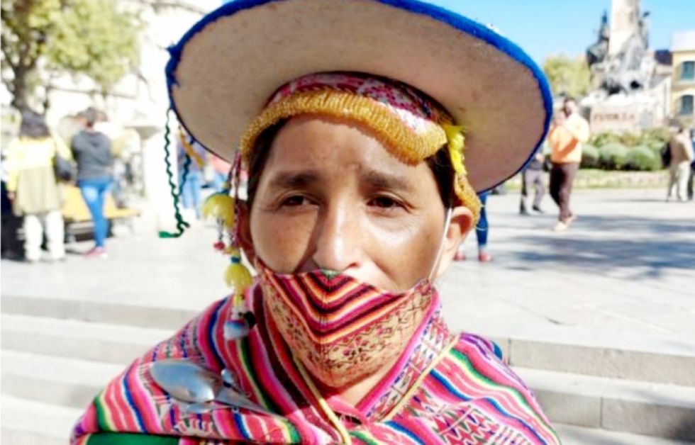 Gobierno ordena repliegue de Lidia Patty tras polémica en Perú