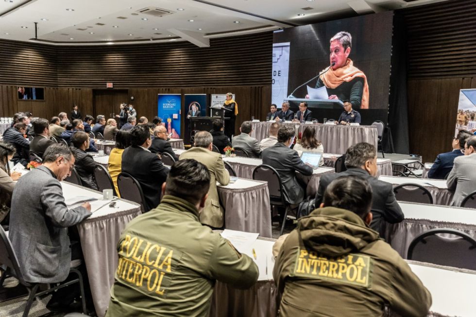 Avanza una alianza regional contra el contrabando